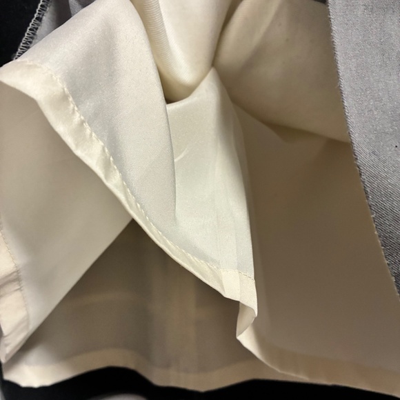 Loft pleated skirt with pockets - Picture 5 of 10